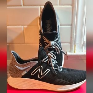 New Balance Fresh Foam Roav
